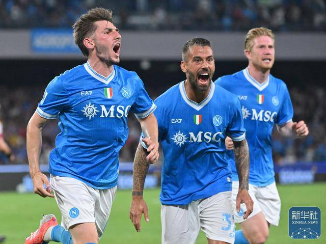 开云体育官方入口-那不勒斯主场2-0轻松击败帕尔马，继续保持胜利势头