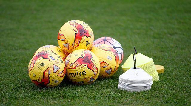 开云体育在线登录-克鲁尼主场获胜，保级希望有所提升