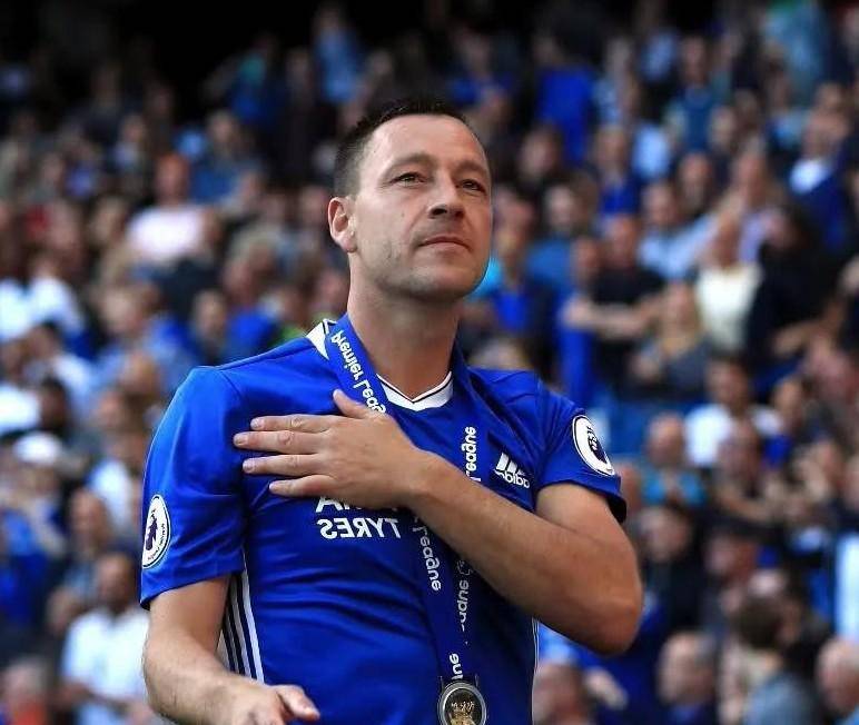 里尔队主教练期望球员继续努力，争取更好成绩