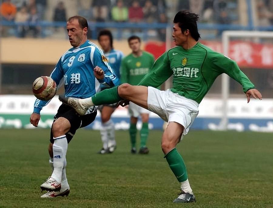 关于大连实德队备受期待，球迷寄望领军征战的信息