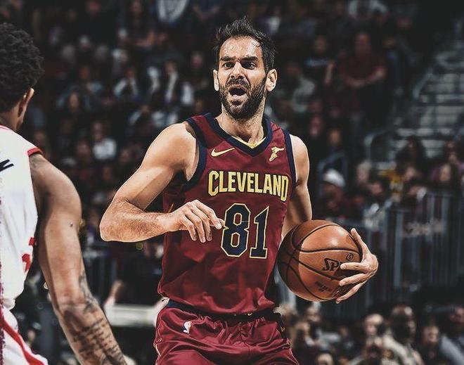 开云体育中国官网-老鹰核心复出状态佳，三分神射带队取胜